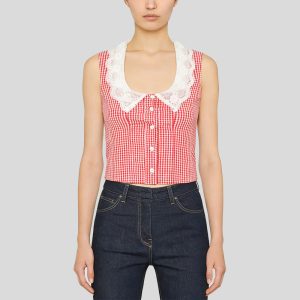 Red lace square neck button vest